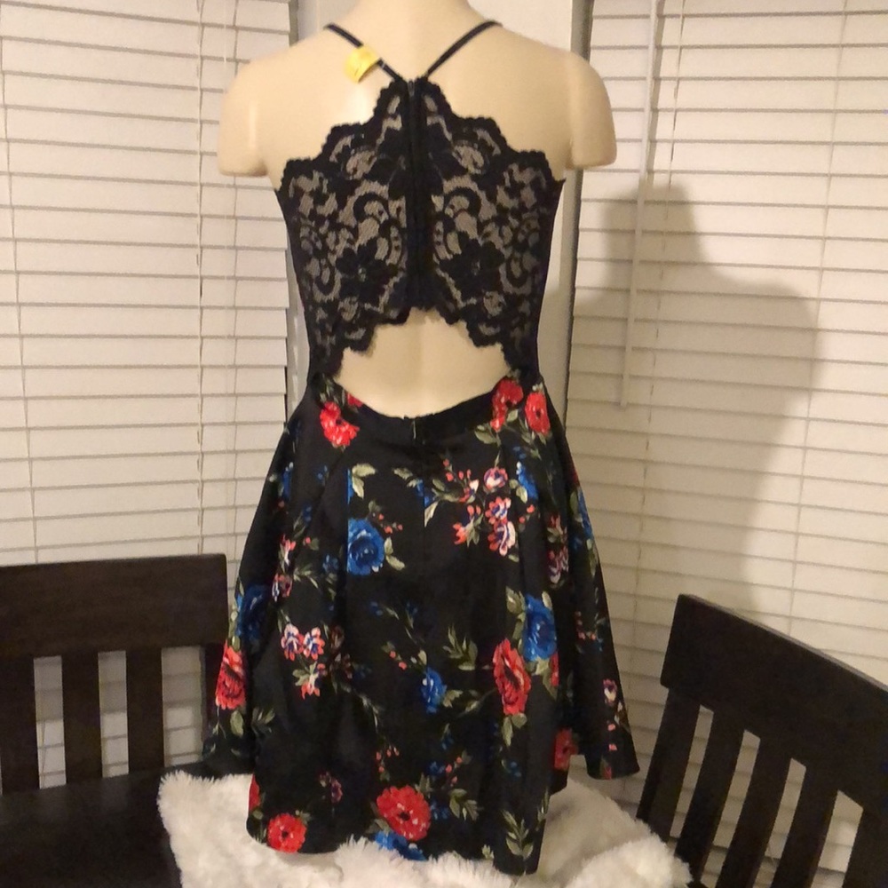 B. Smart Mini Dress - Picture 2 of 3